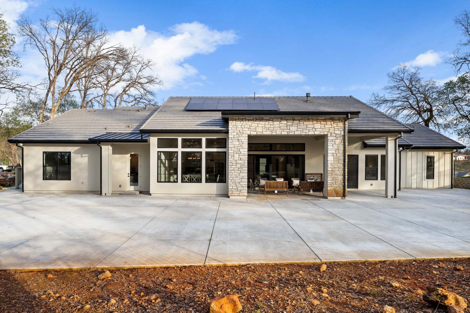 23704 Ironwood Court