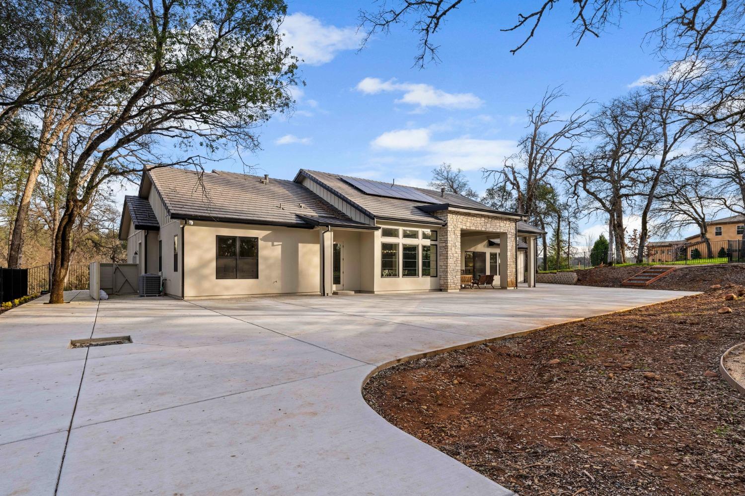 23704 Ironwood Court