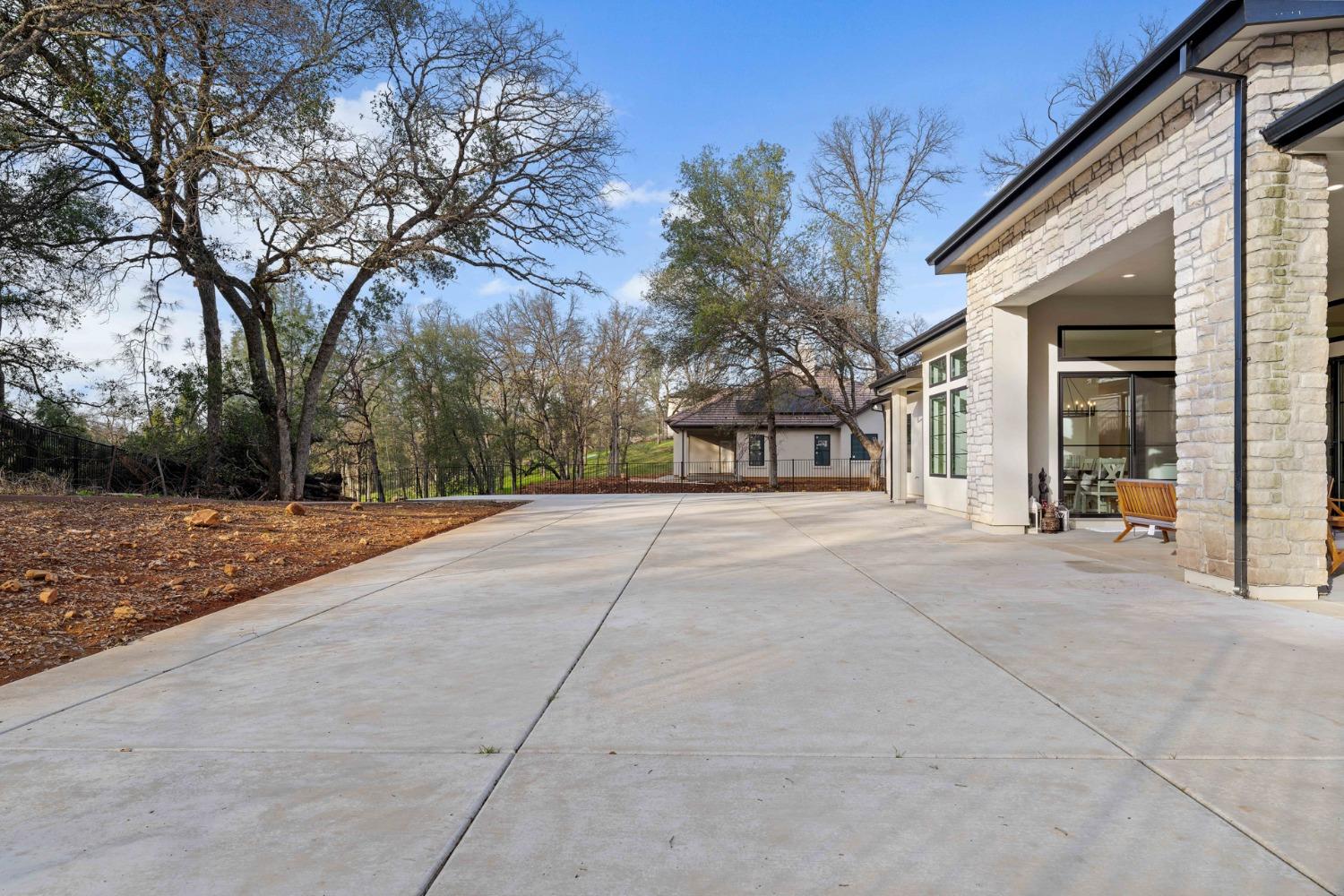 23704 Ironwood Court