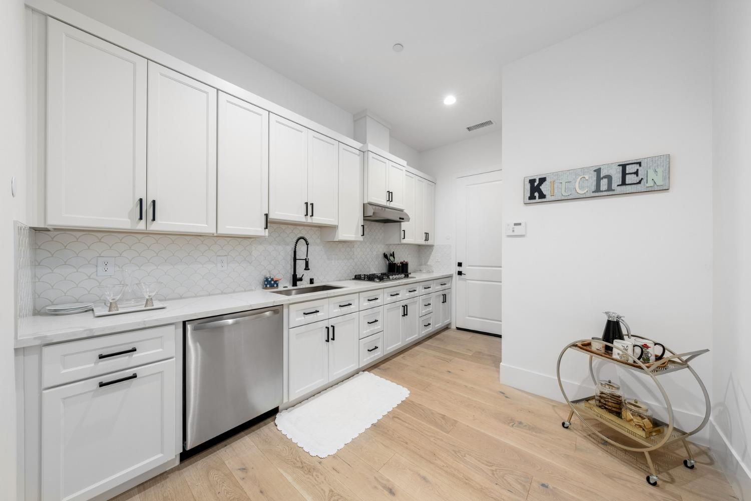 23704 Ironwood Court