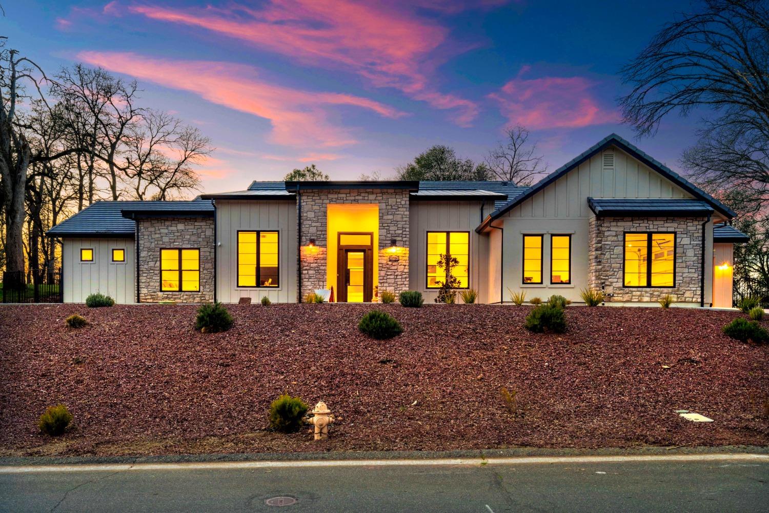 23704 Ironwood Court