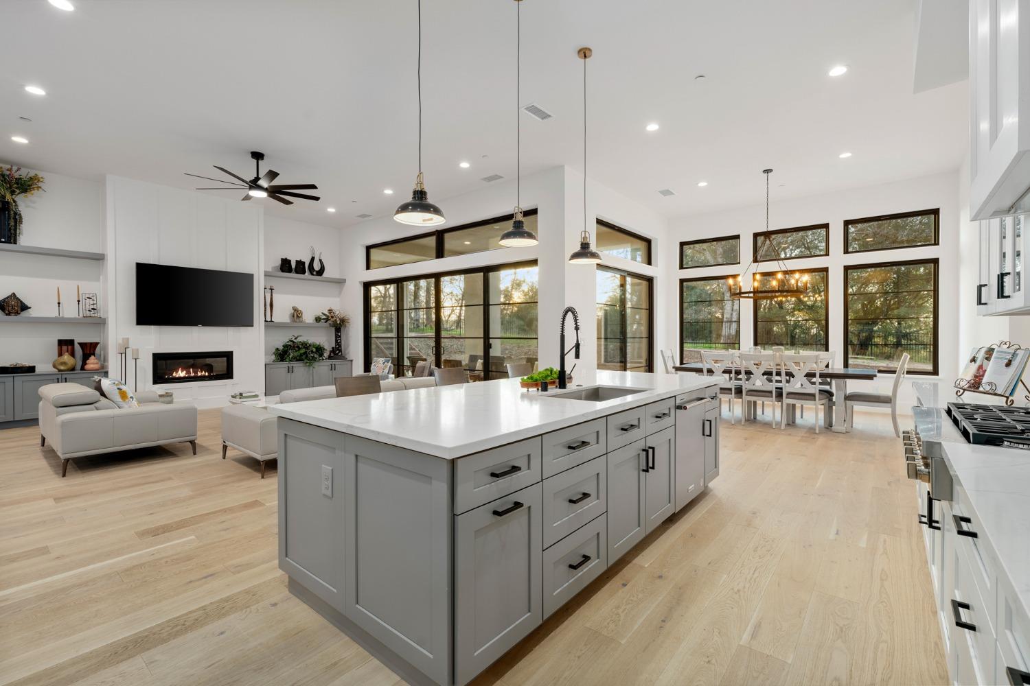 23704 Ironwood Court