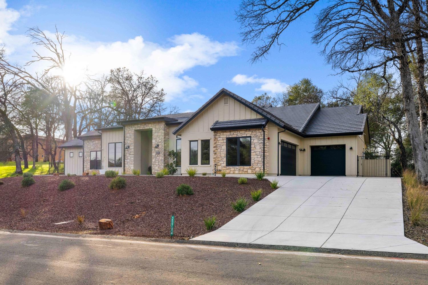 23704 Ironwood Court