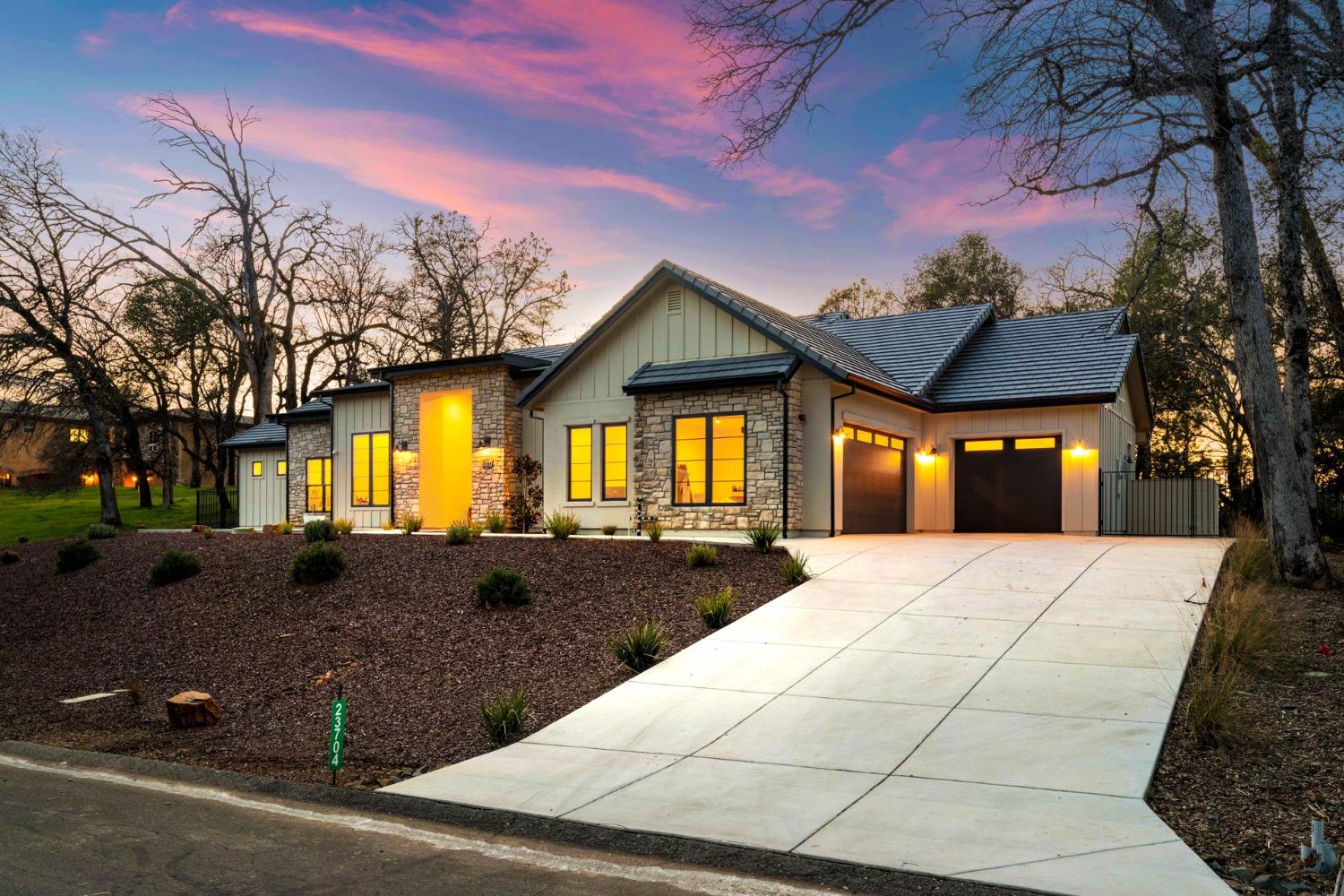 23704 Ironwood Court