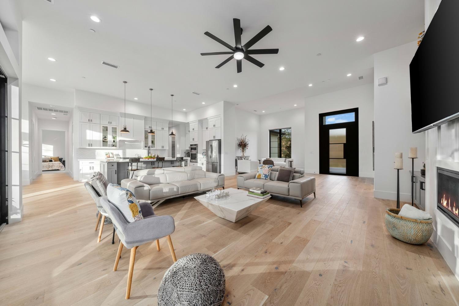 23704 Ironwood Court