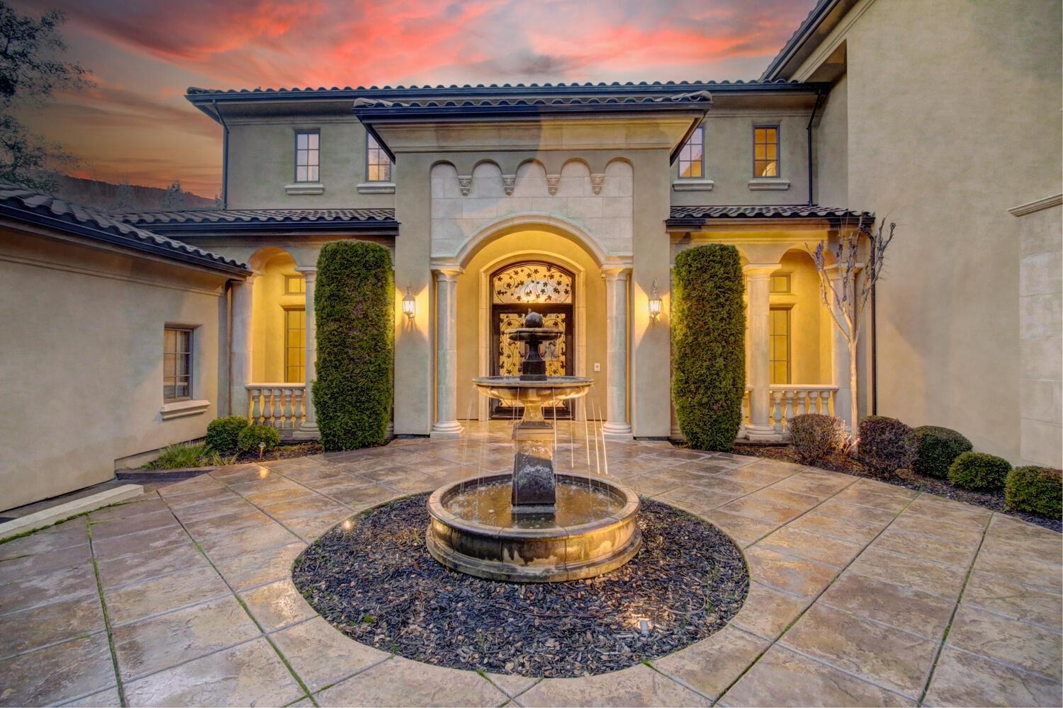 8930 N Seville Circle