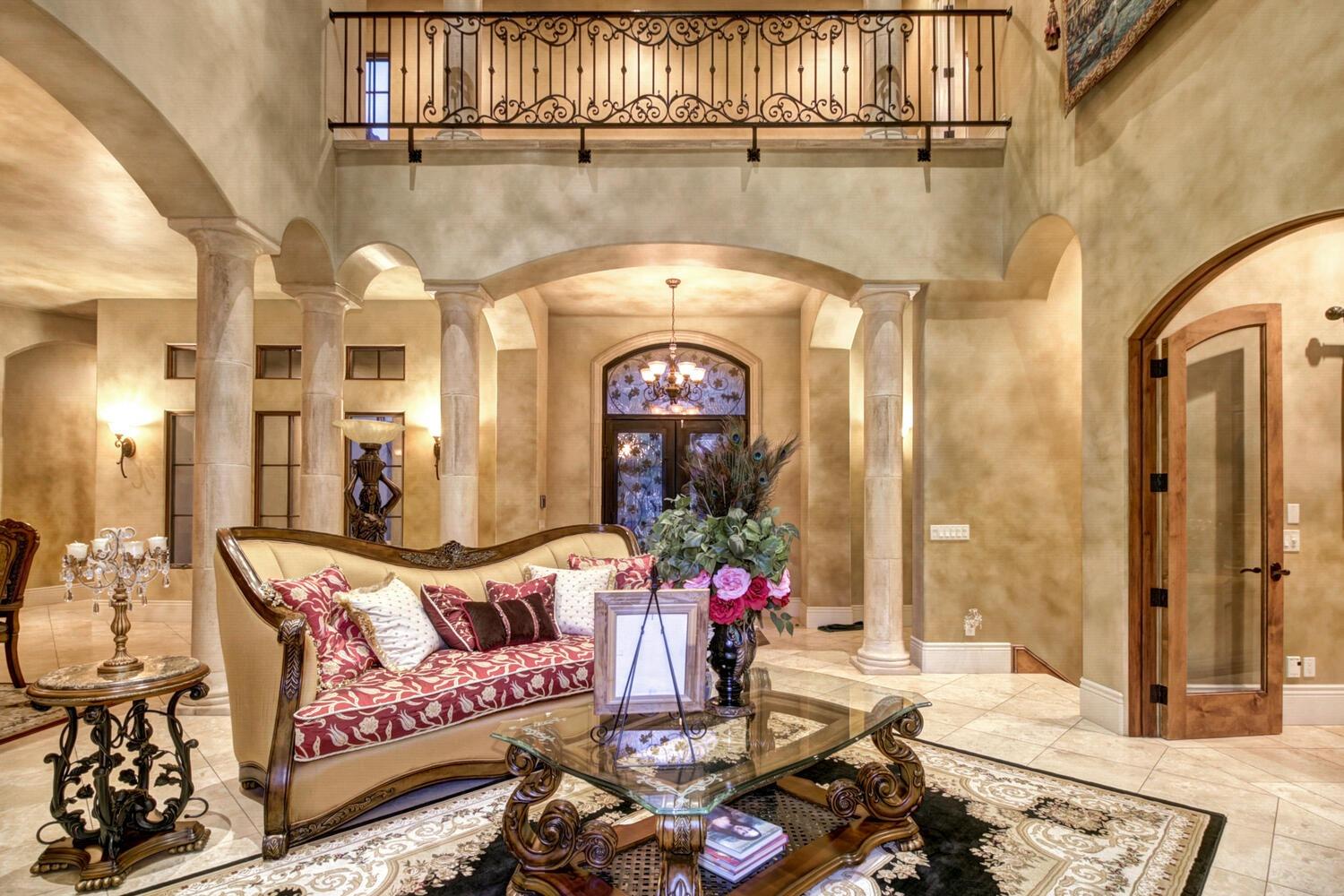 8930 N Seville Circle