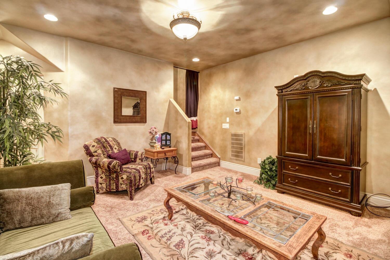 8930 N Seville Circle