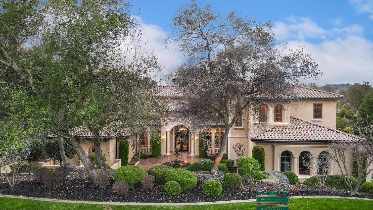 8930 N Seville Circle