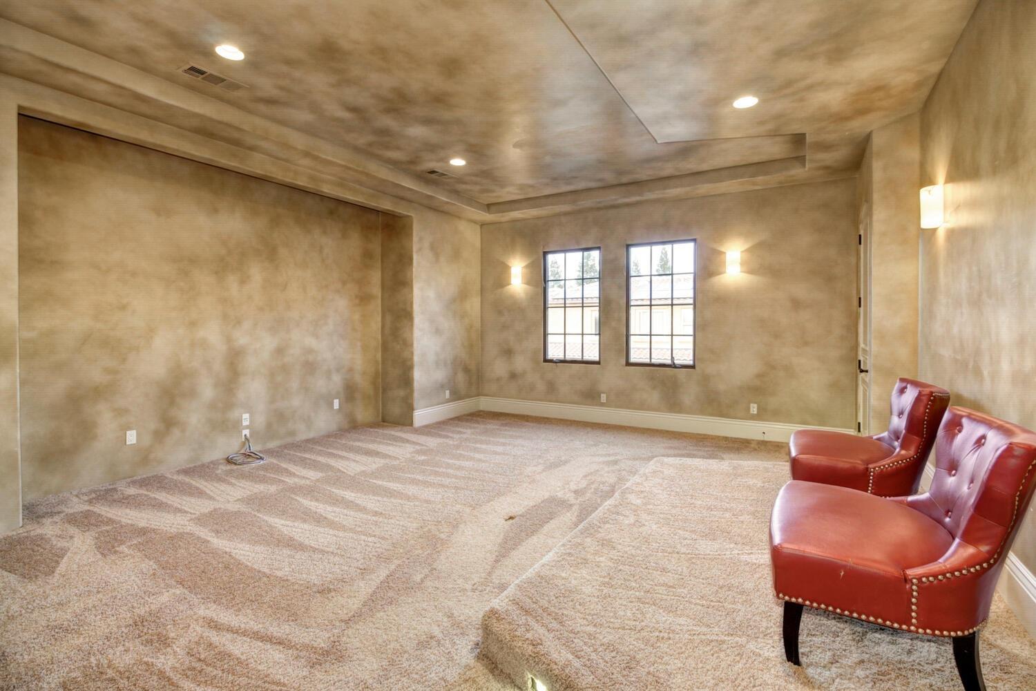 8930 N Seville Circle