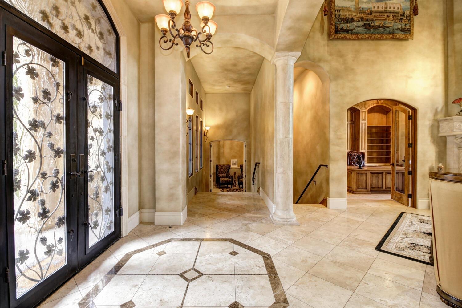 8930 N Seville Circle