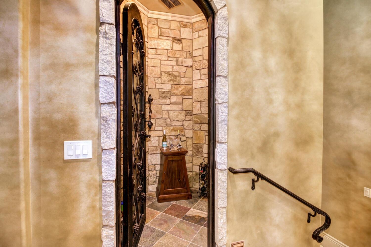 8930 N Seville Circle