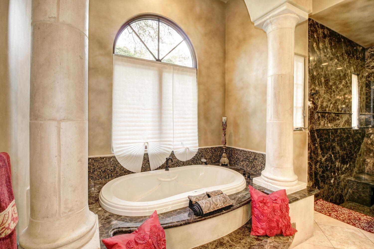 8930 N Seville Circle