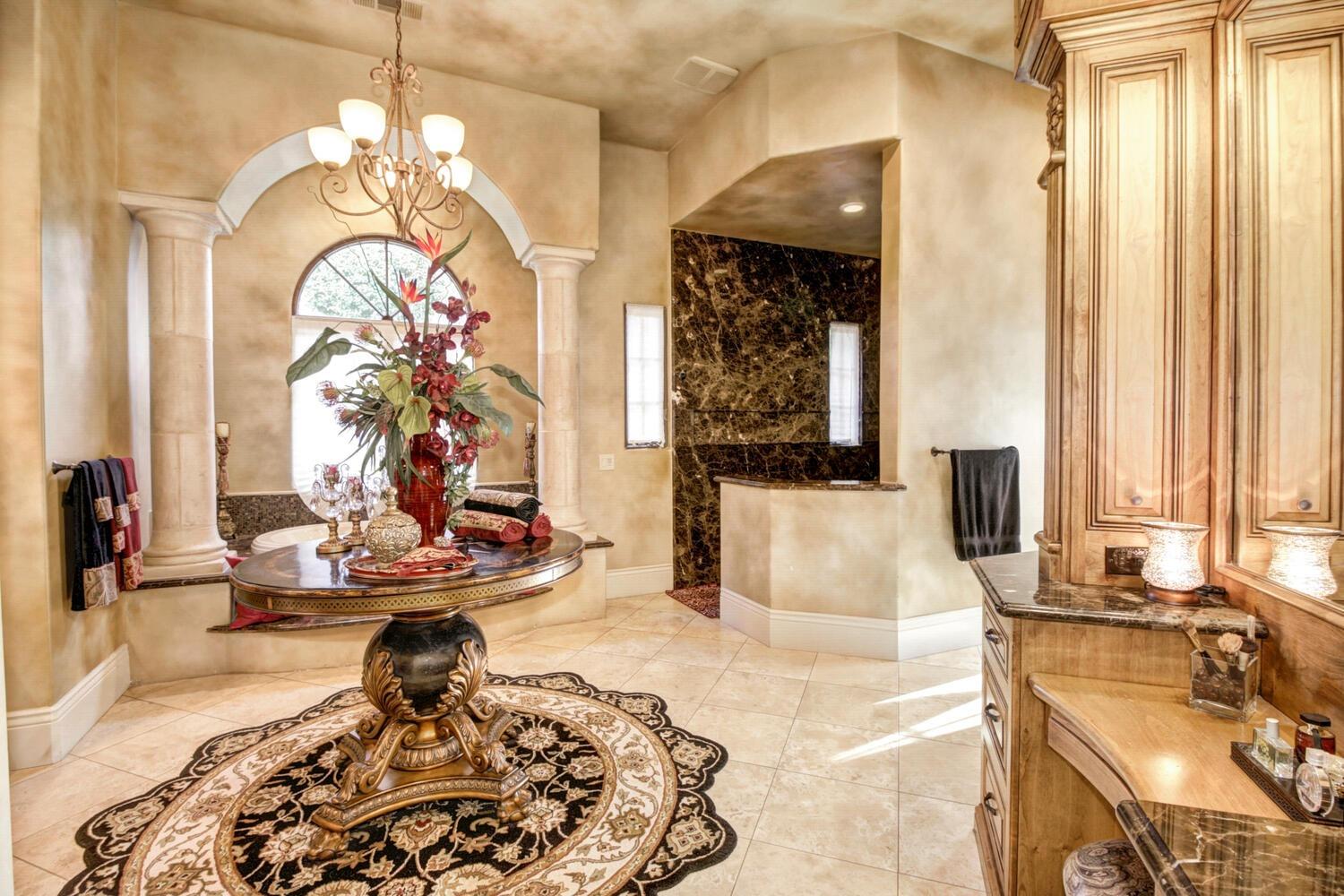 8930 N Seville Circle