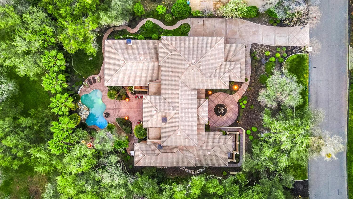 8930 N Seville Circle