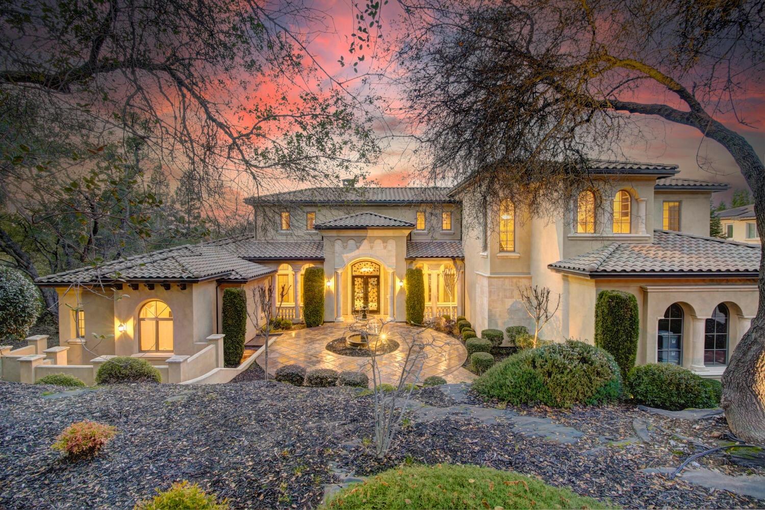 8930 N Seville Circle