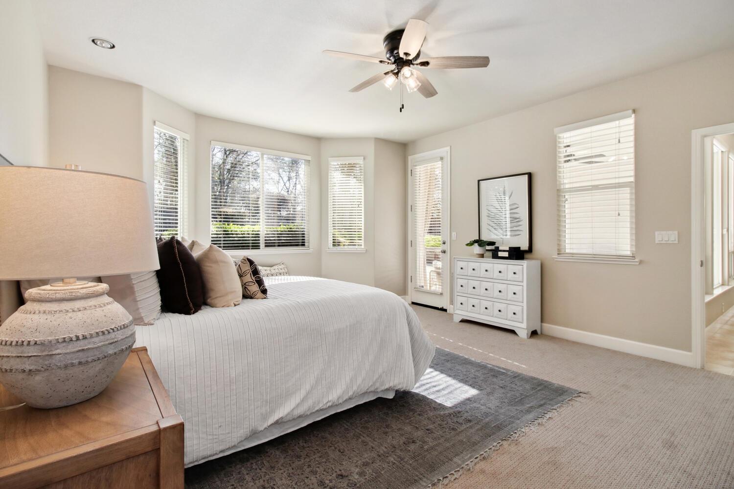 6101 Lockridge Drive