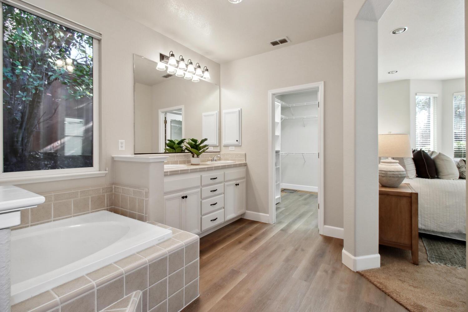 6101 Lockridge Drive