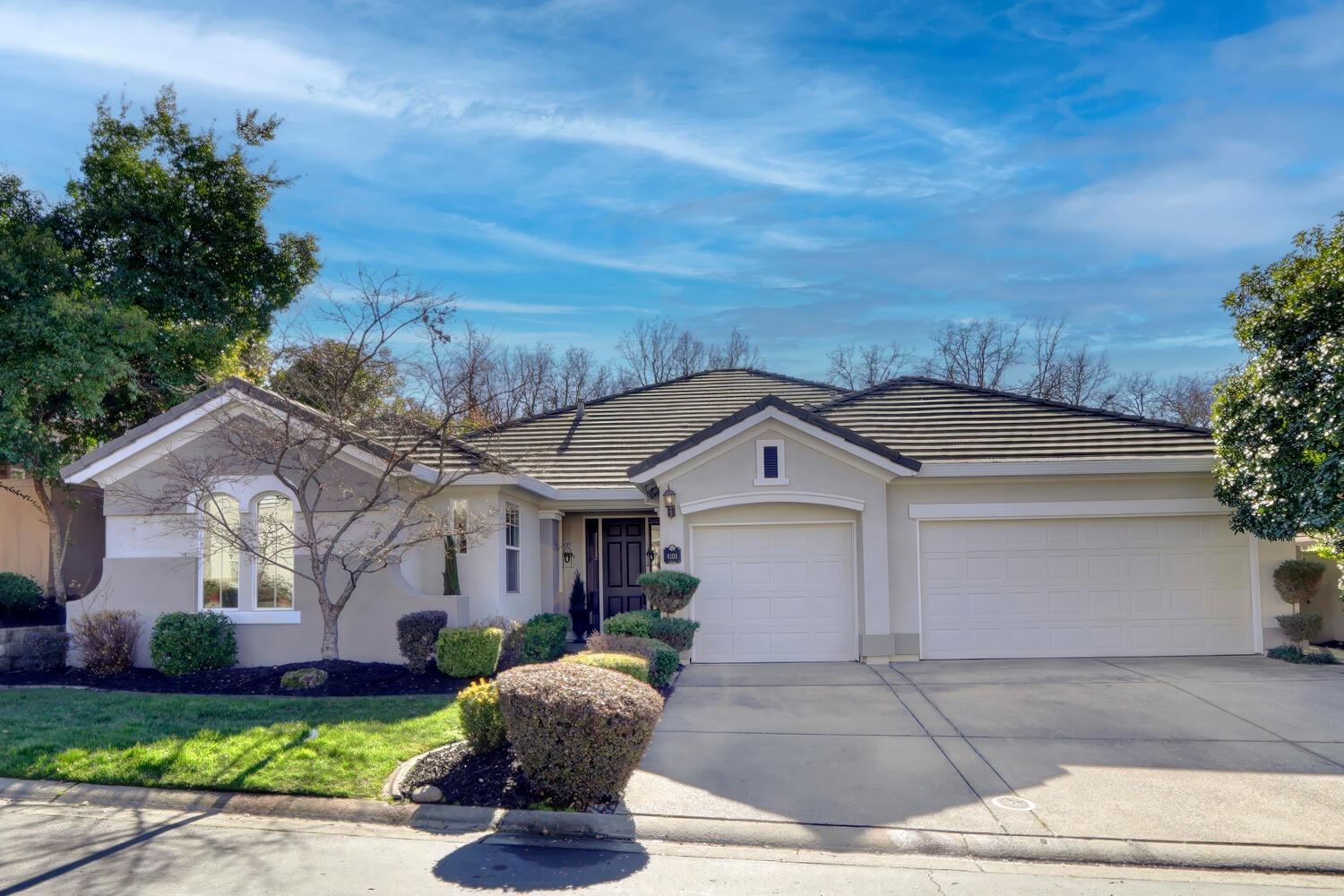 6101 Lockridge Drive