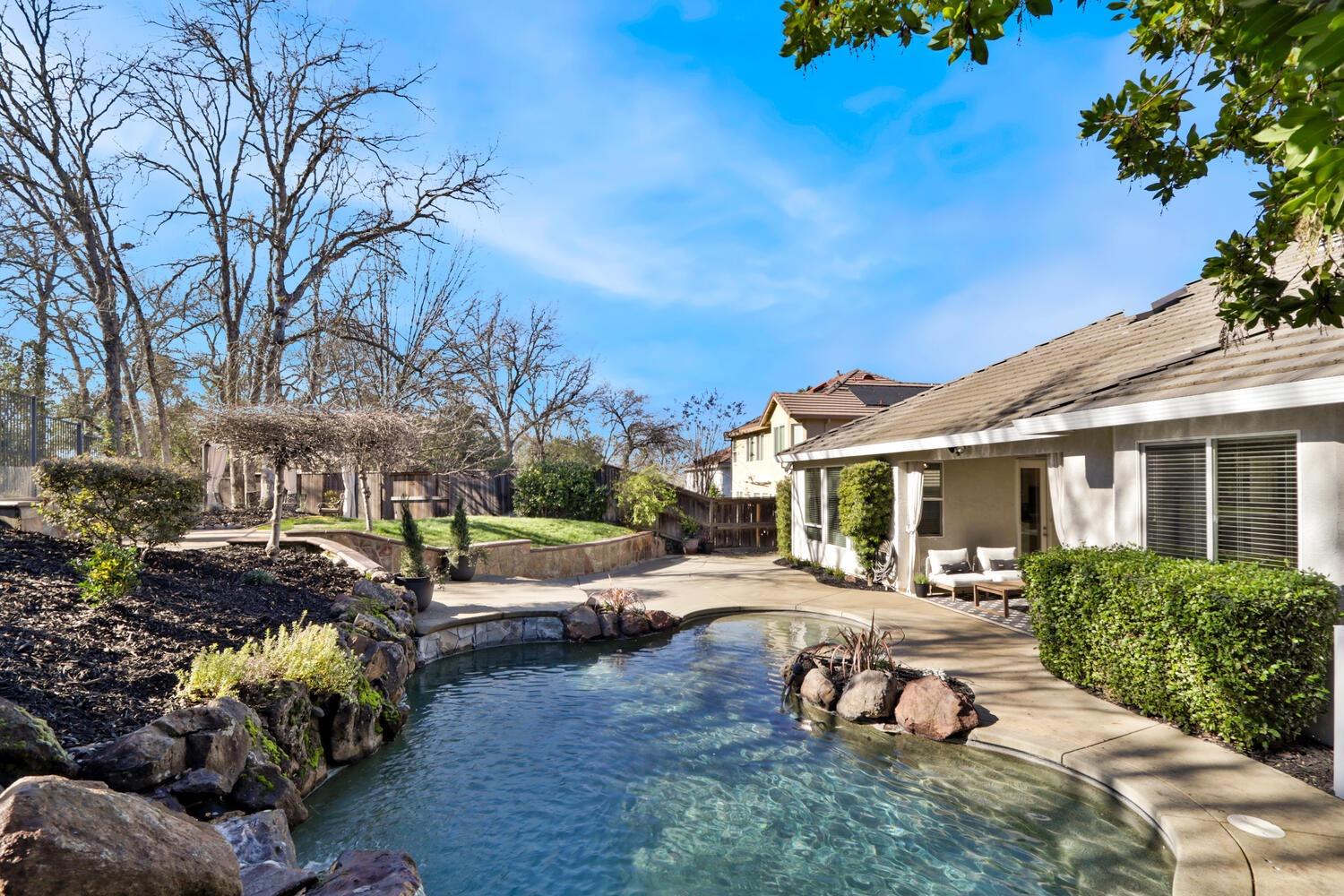 6101 Lockridge Drive