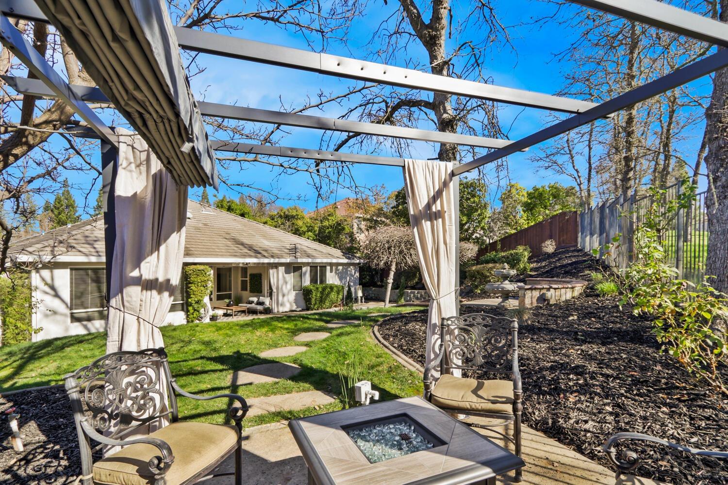 6101 Lockridge Drive