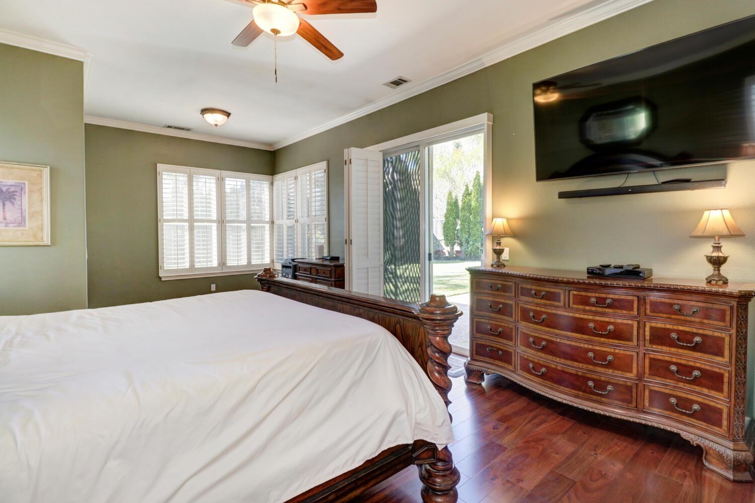 2003 Thornhill Drive