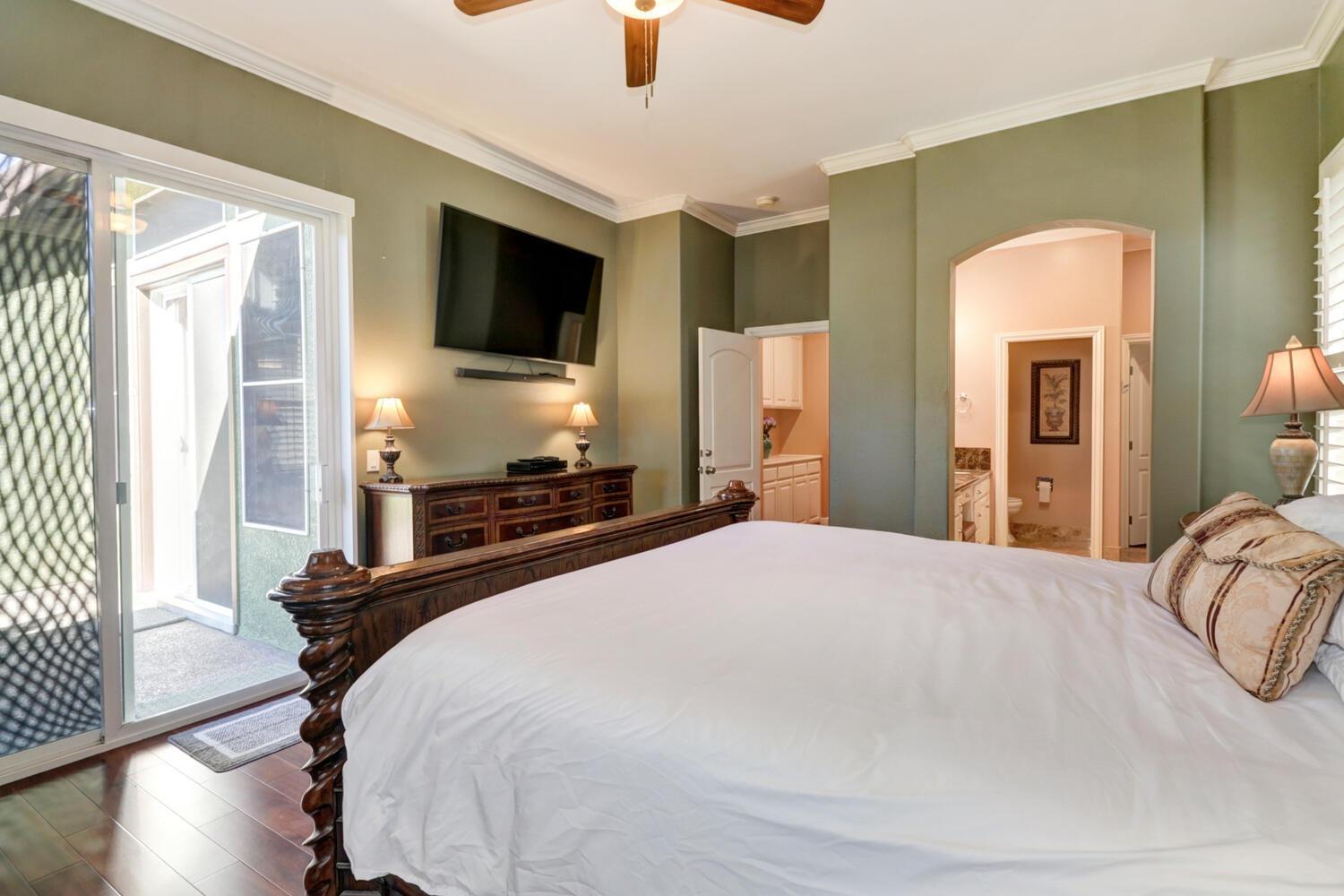 2003 Thornhill Drive