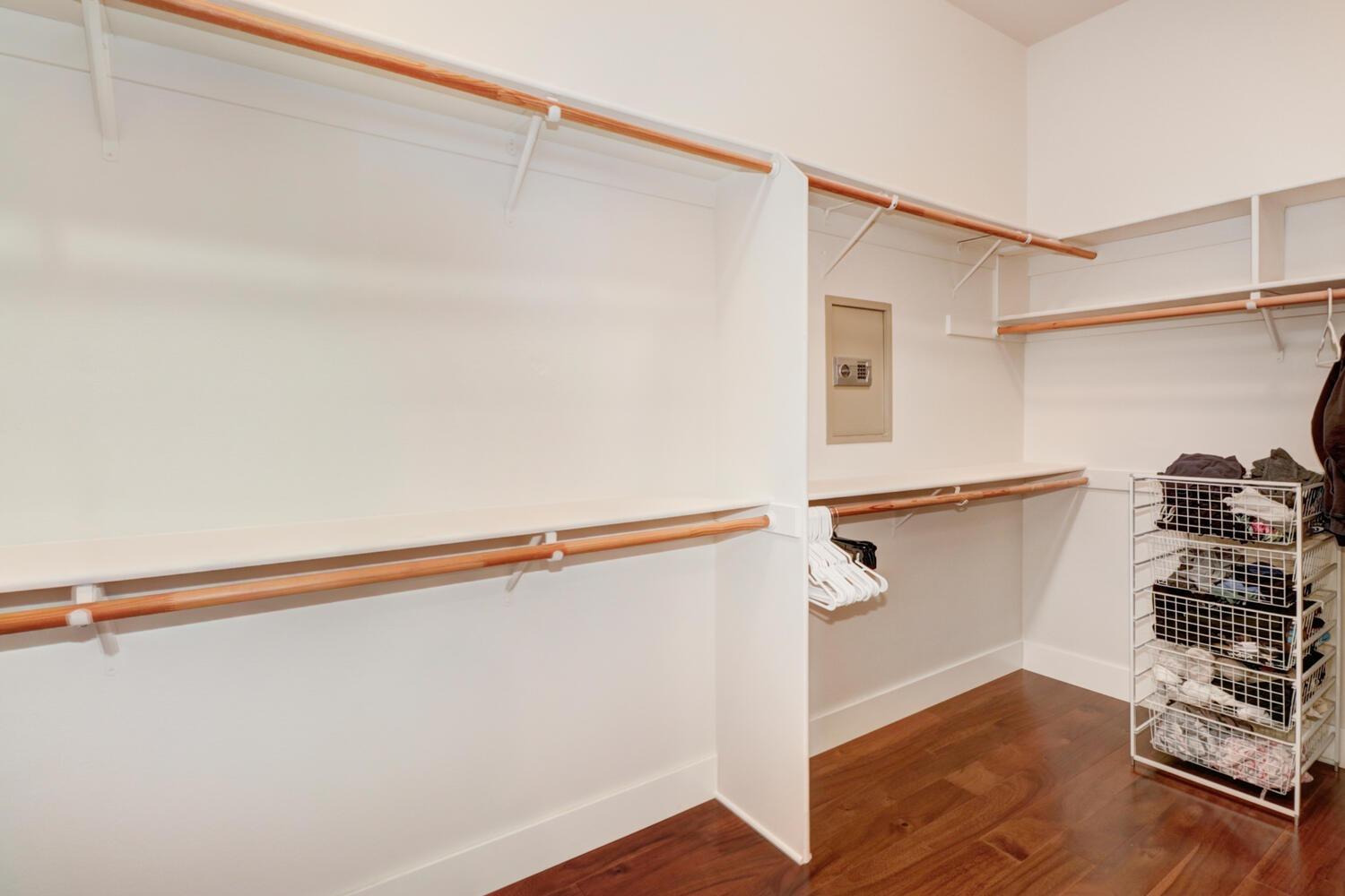 2003 Thornhill Drive