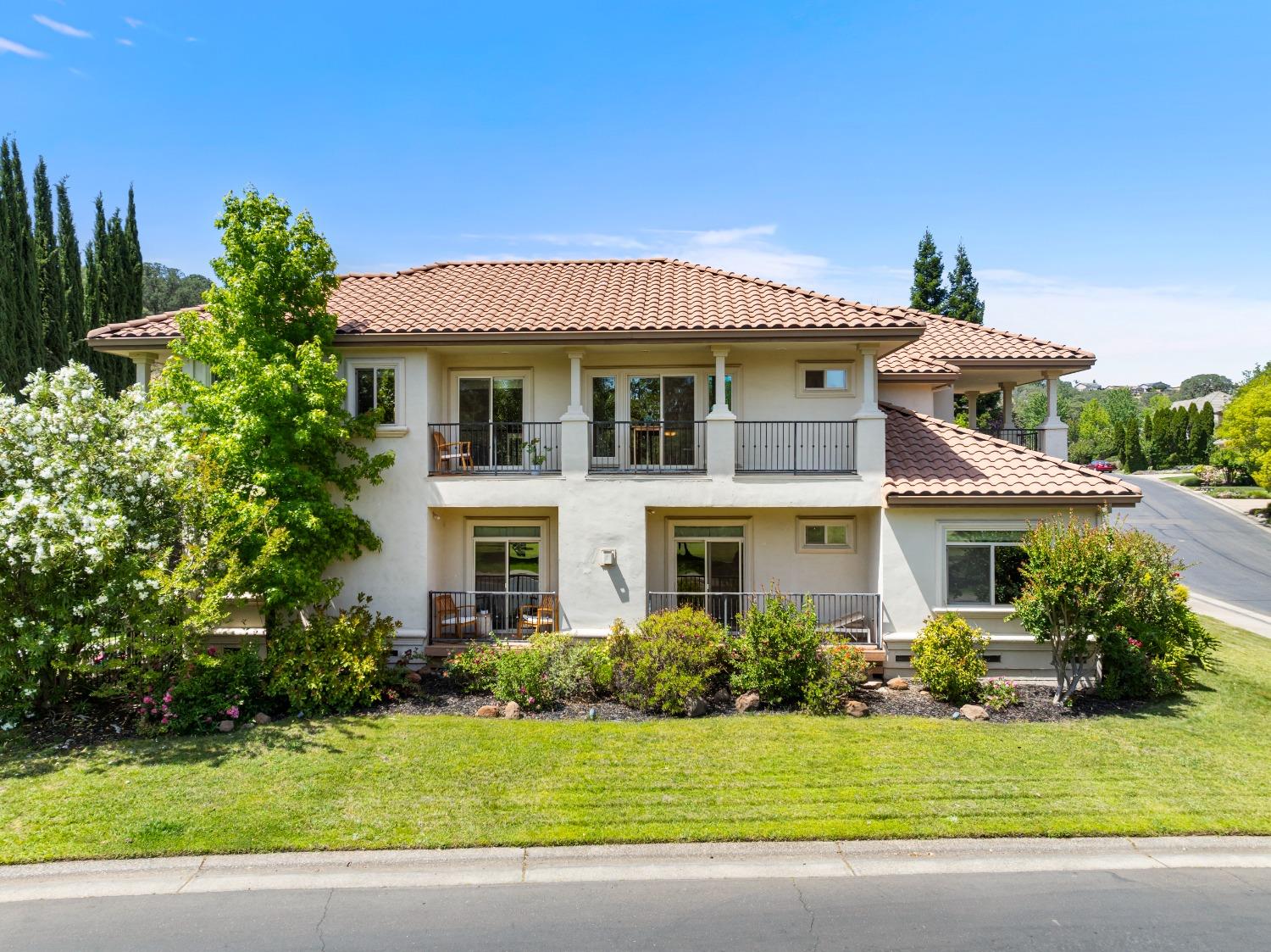 3901 Woodhouse Court