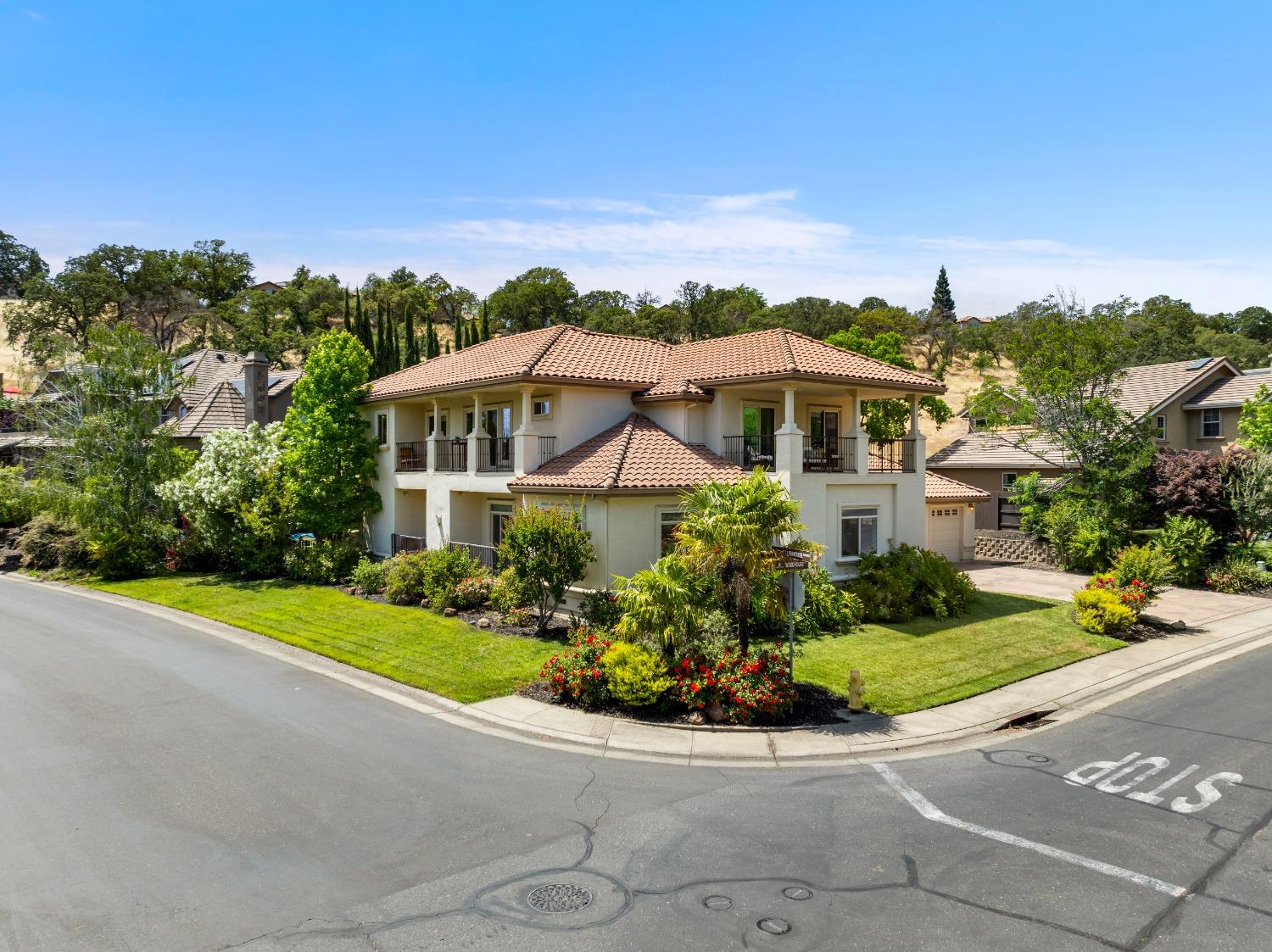 3901 Woodhouse Court