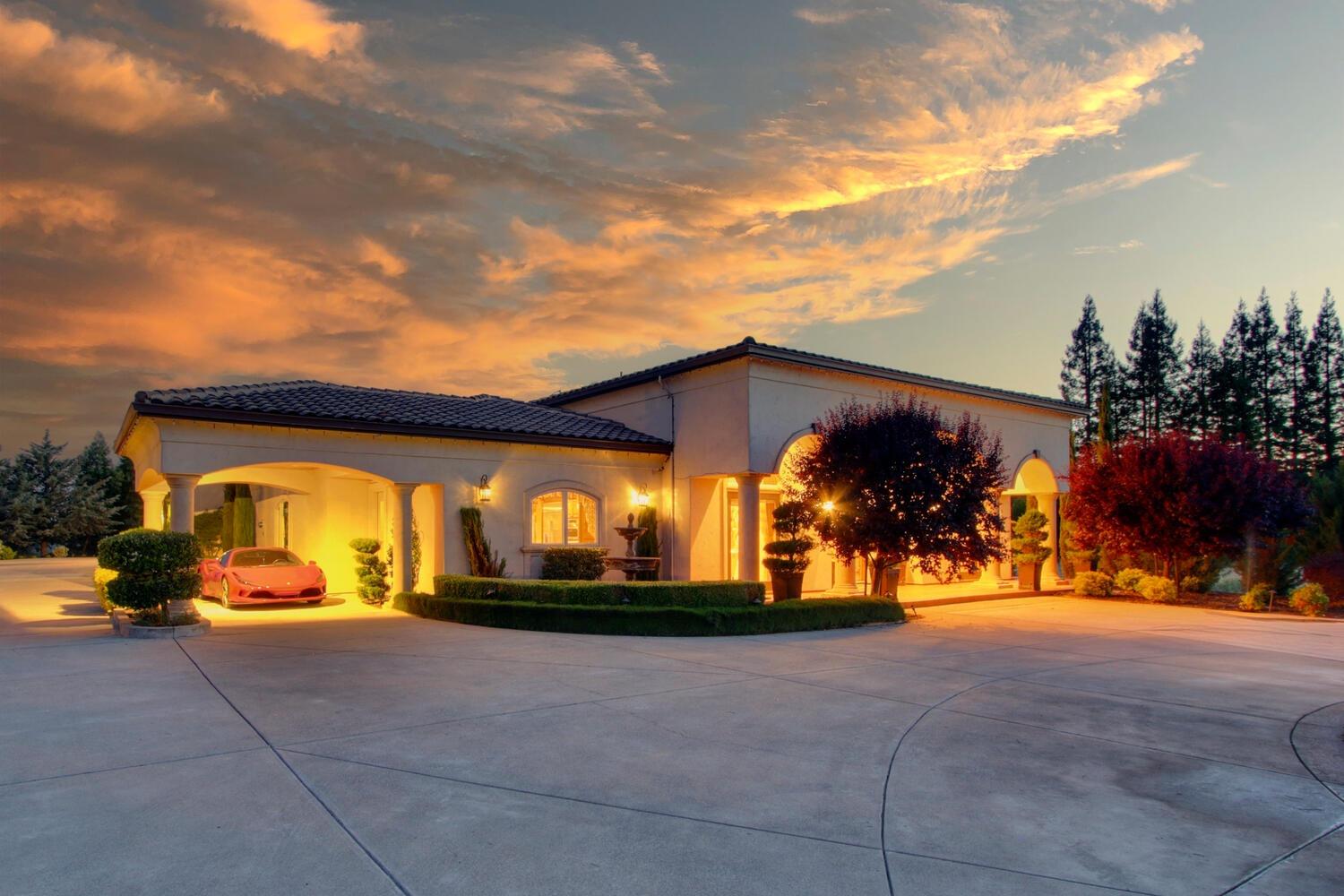 9210 Silverwood Court