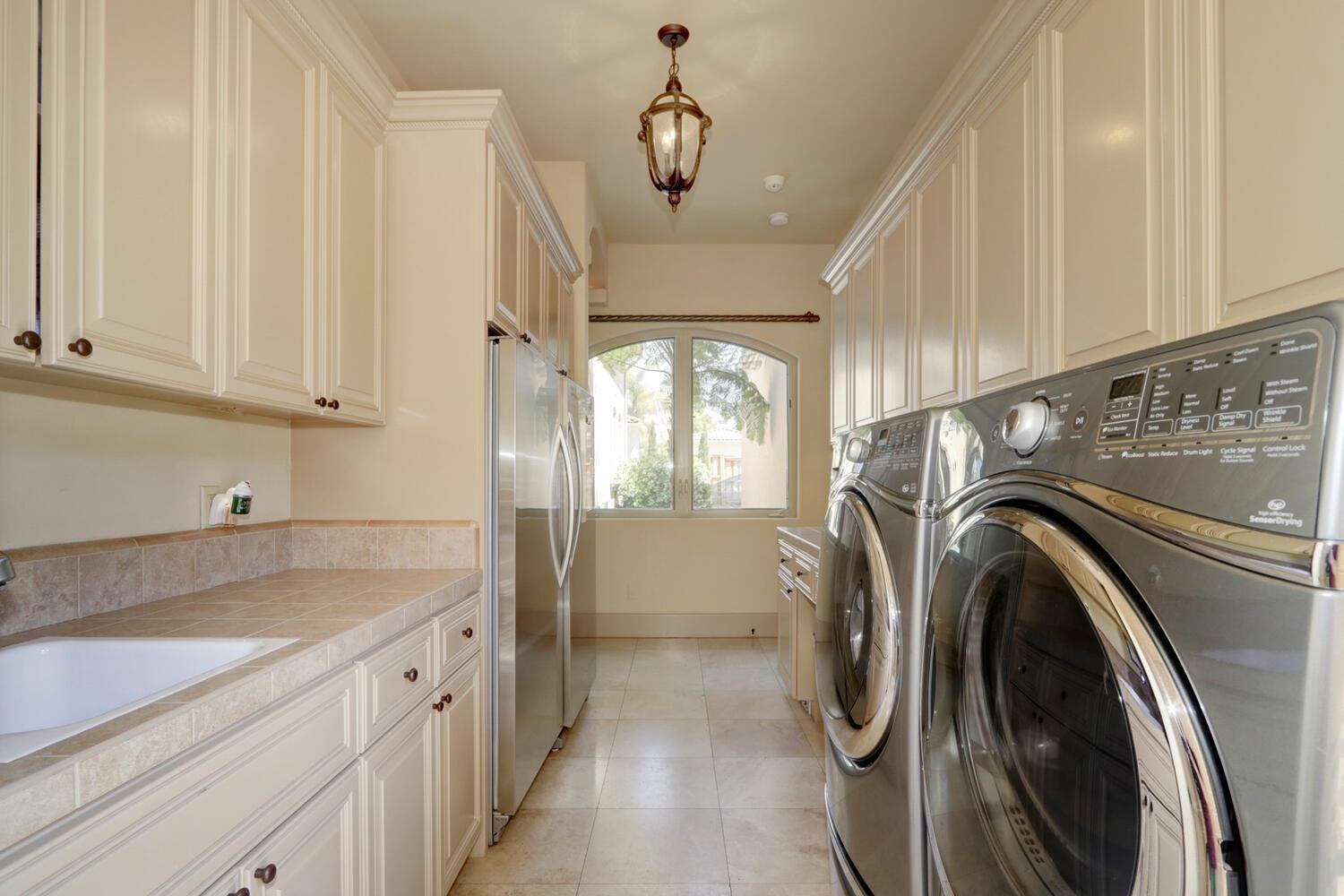 9210 Silverwood Court