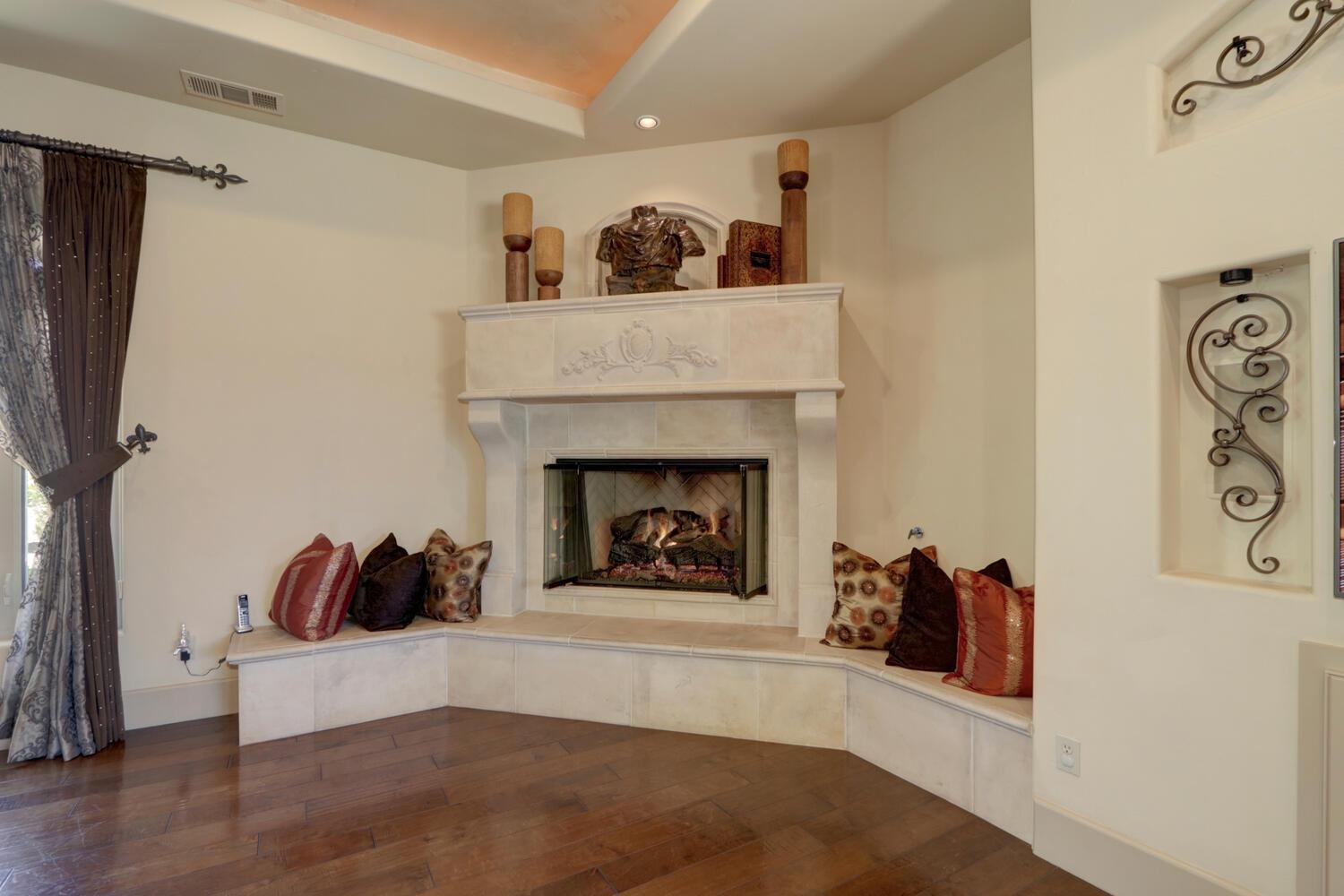 9210 Silverwood Court