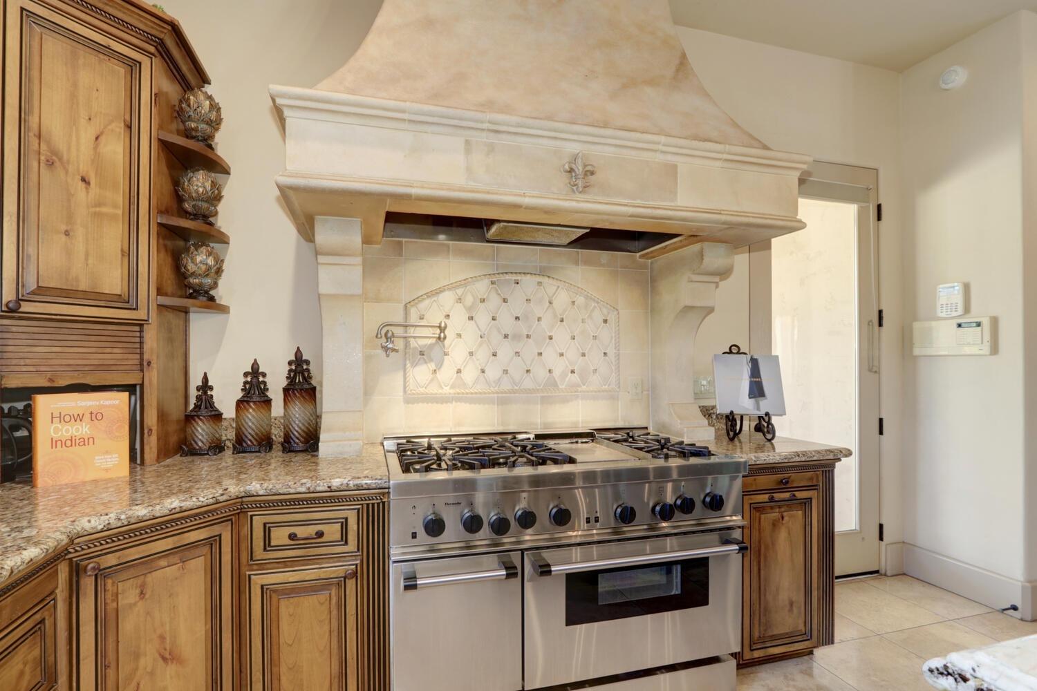 9210 Silverwood Court