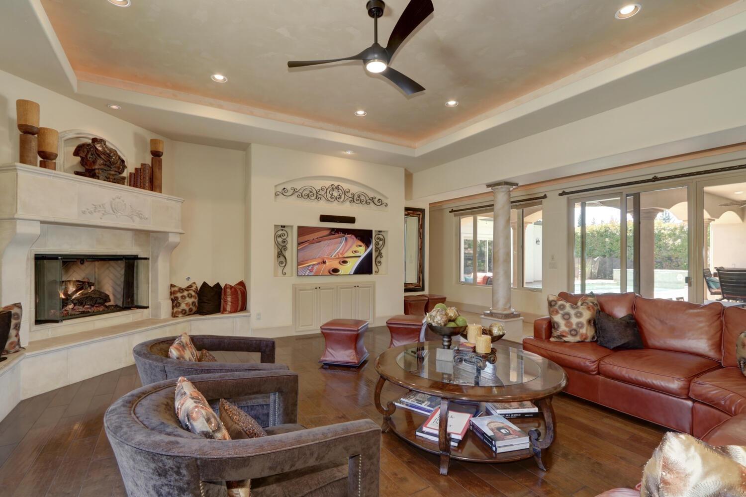 9210 Silverwood Court