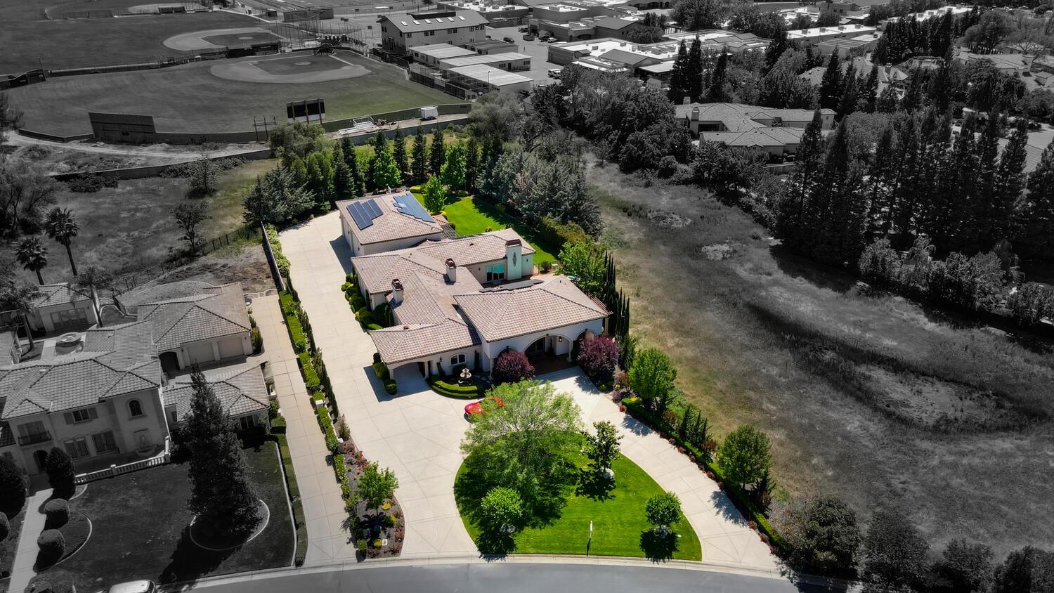 9210 Silverwood Court