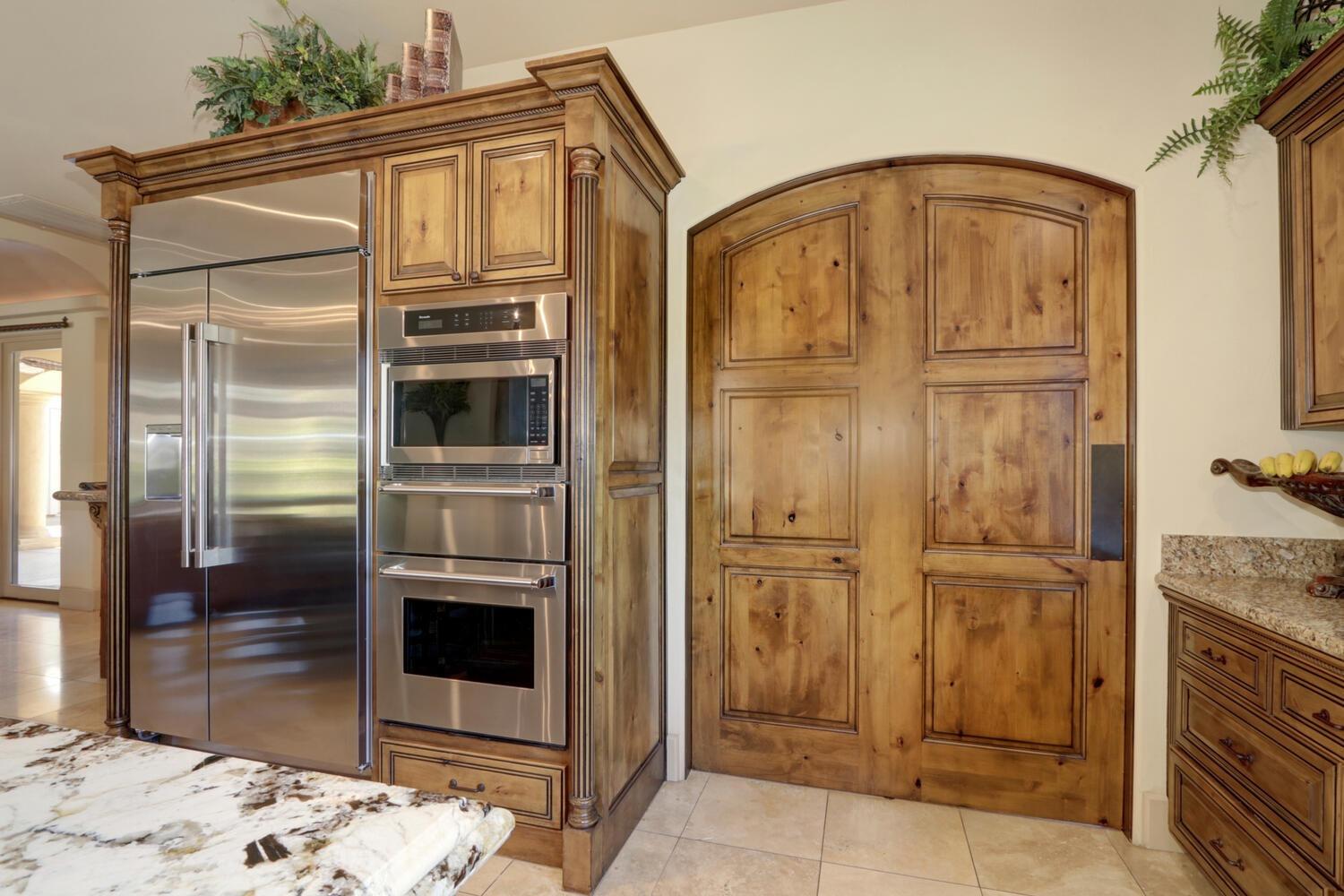 9210 Silverwood Court