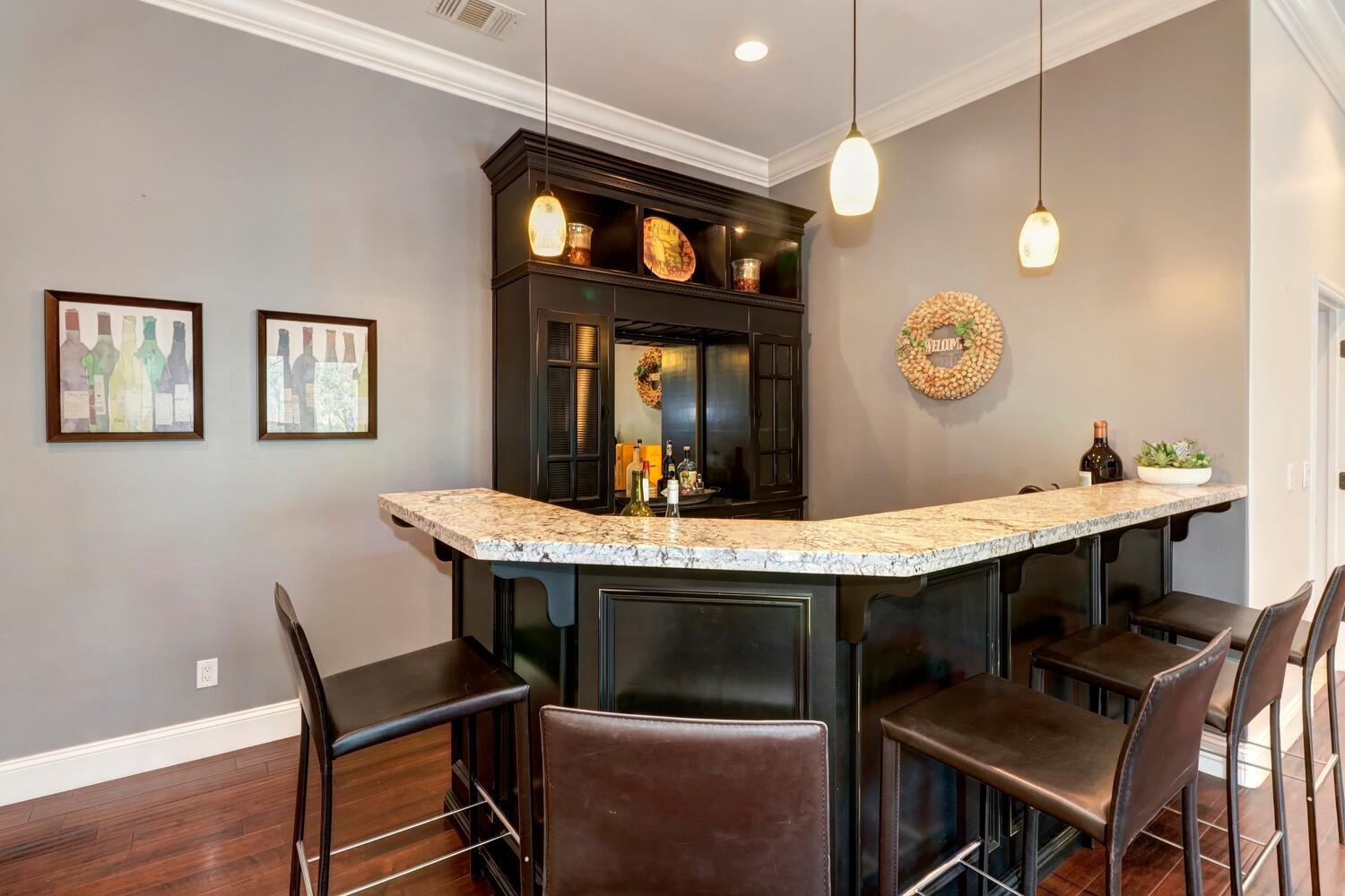 9162 Cedar Ridge Drive