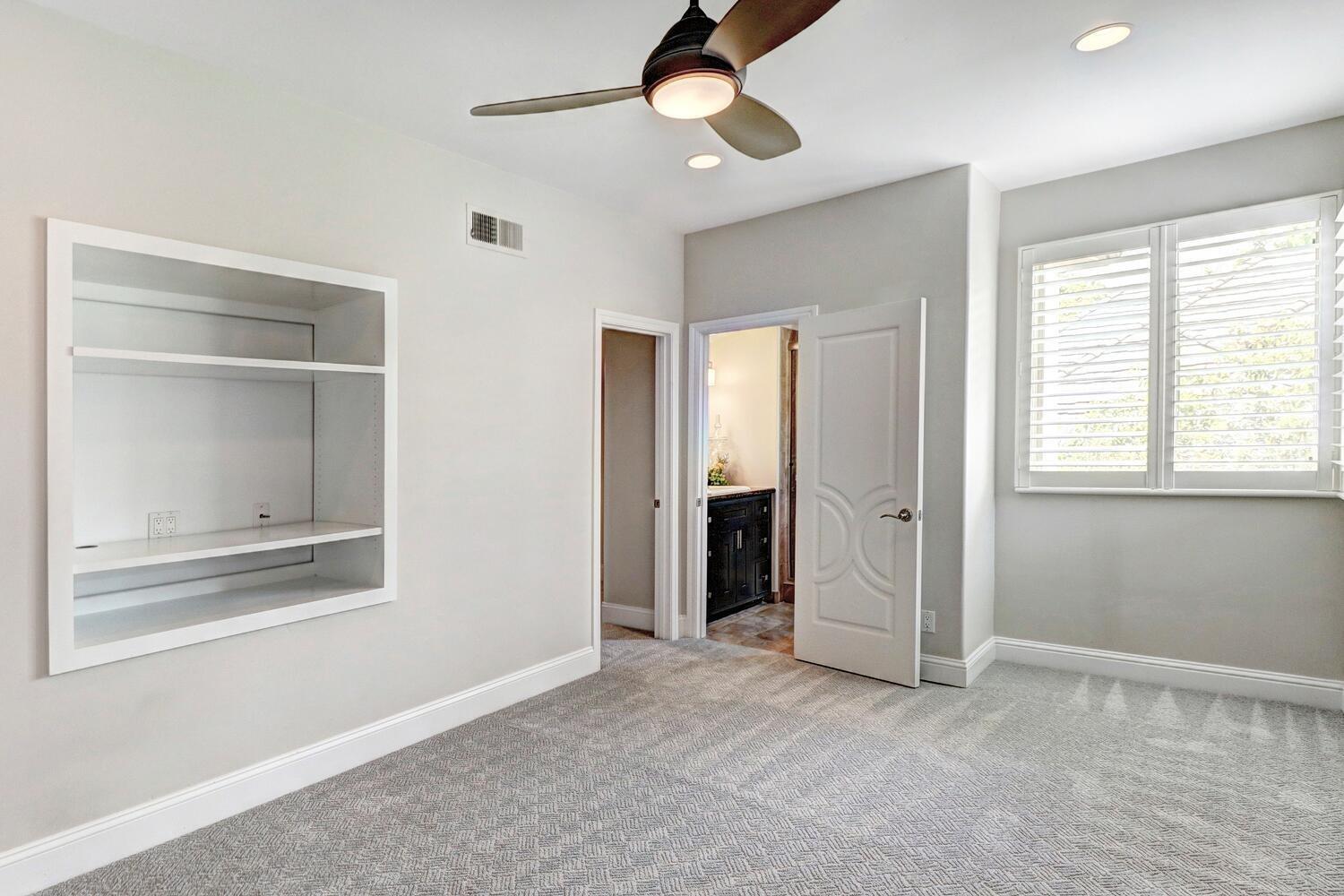 9162 Cedar Ridge Drive