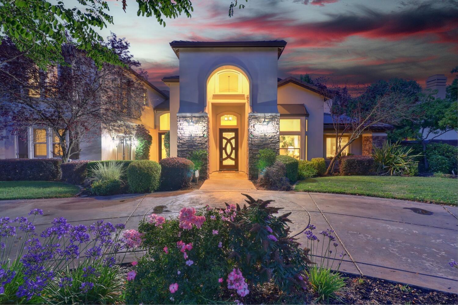 9162 Cedar Ridge Drive