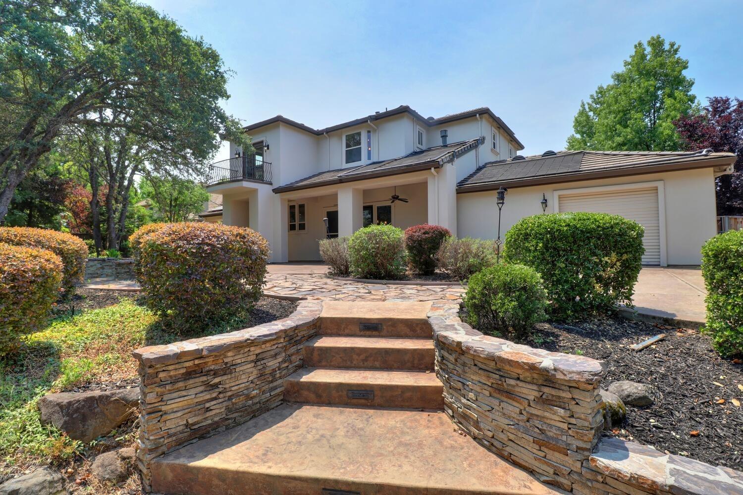 9162 Cedar Ridge Drive