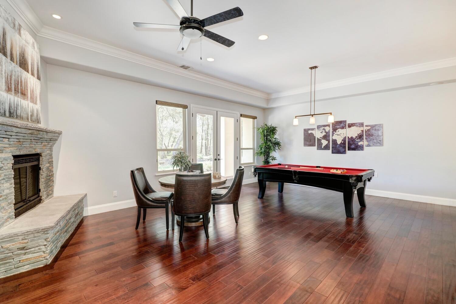 9162 Cedar Ridge Drive