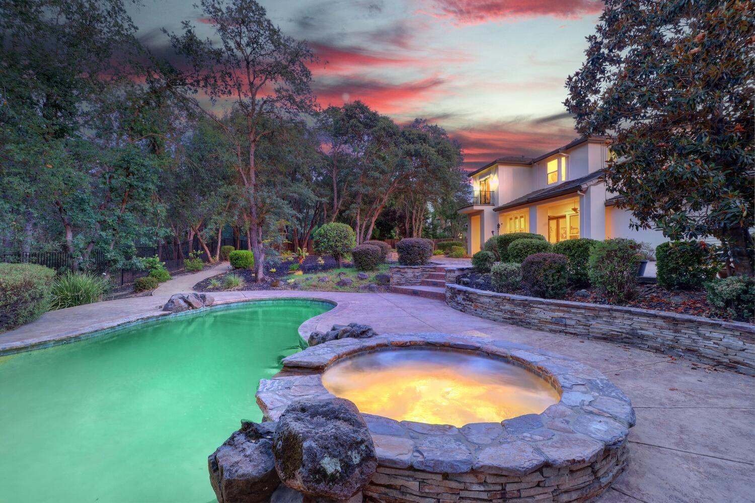 9162 Cedar Ridge Drive