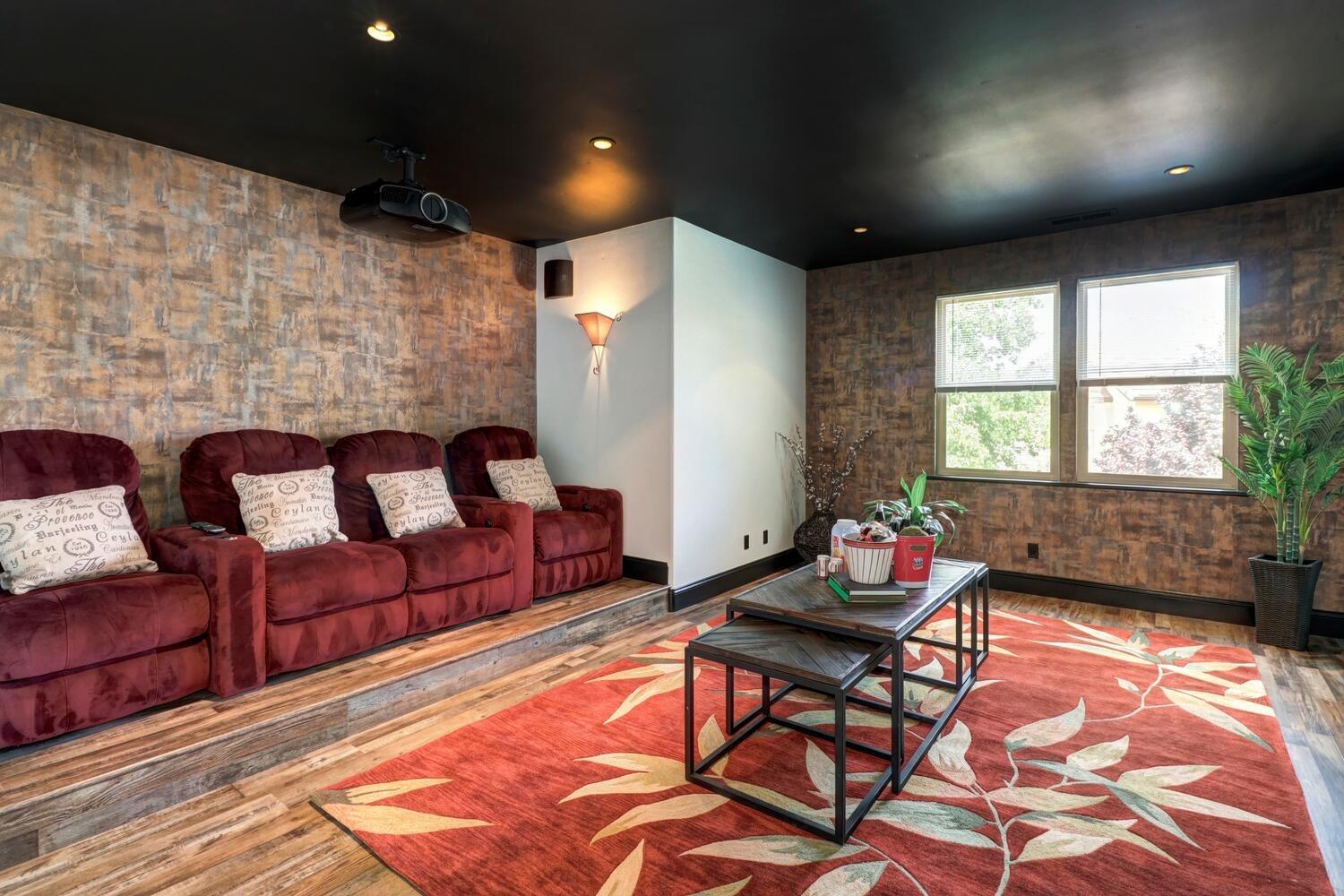 9162 Cedar Ridge Drive