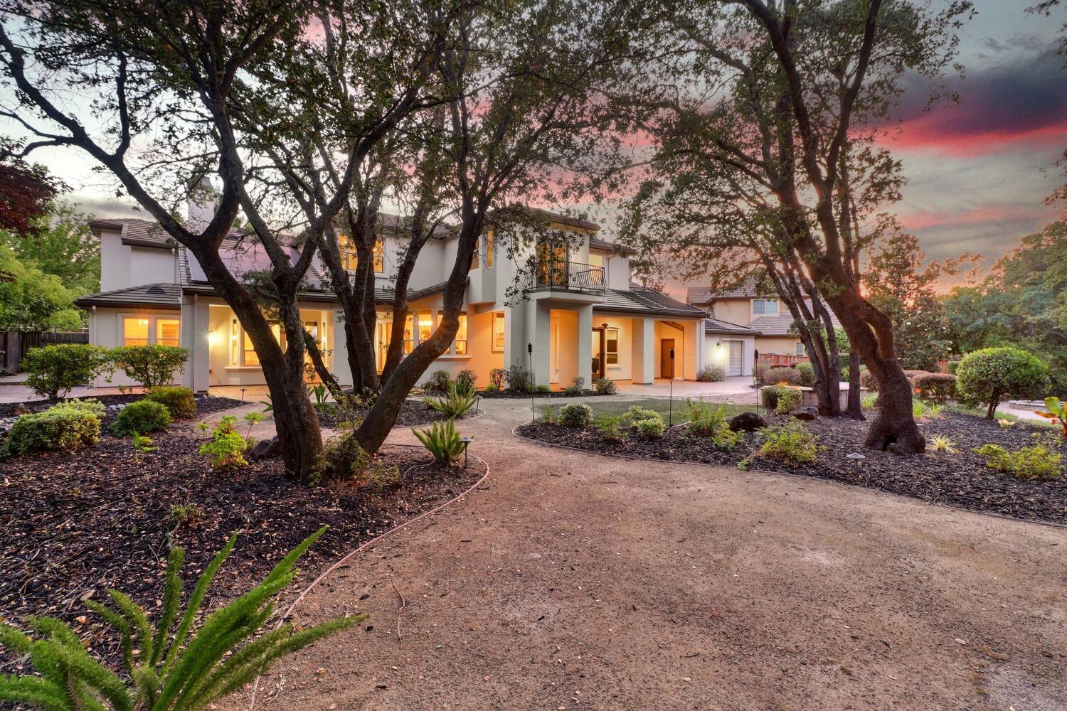 9162 Cedar Ridge Drive