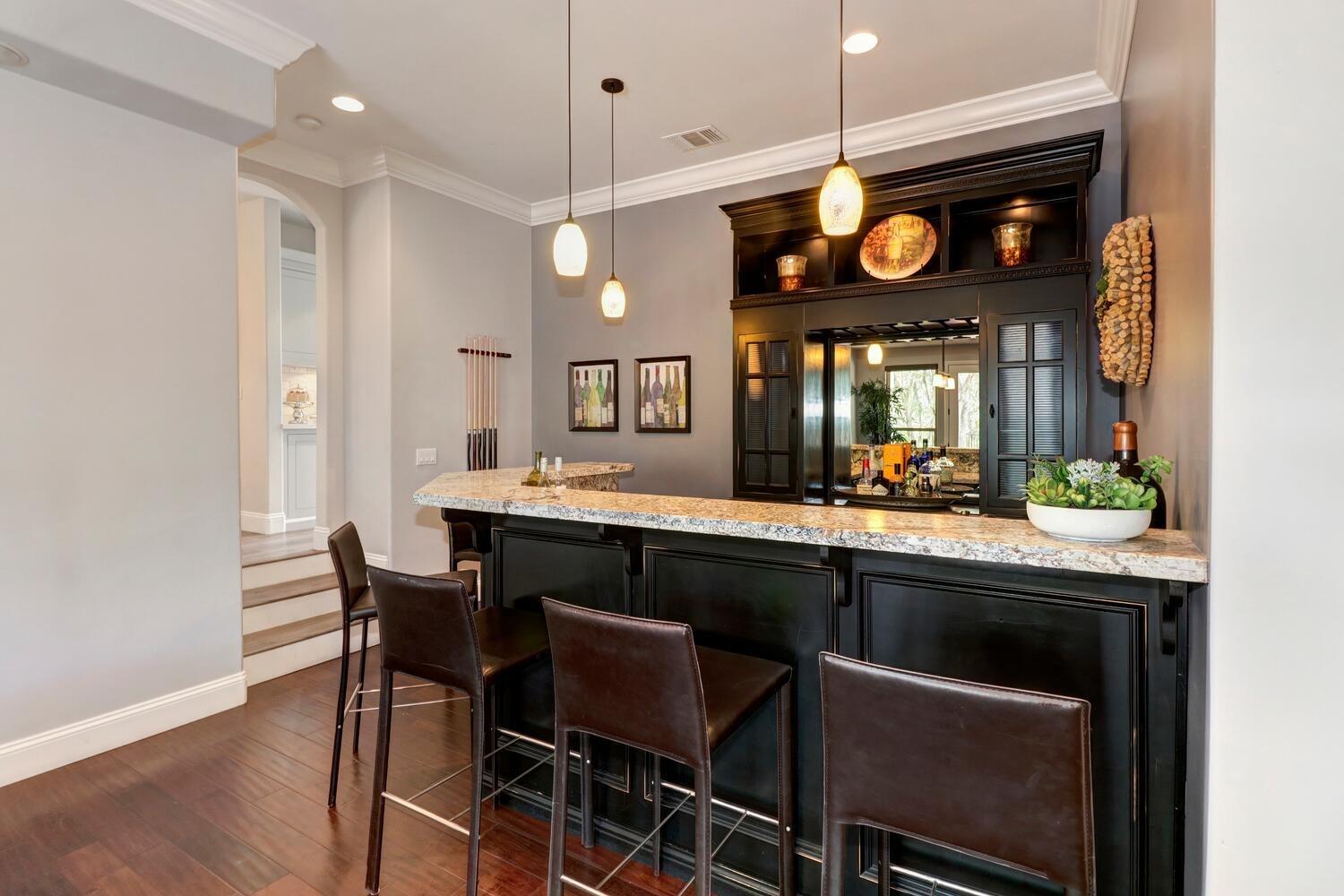 9162 Cedar Ridge Drive