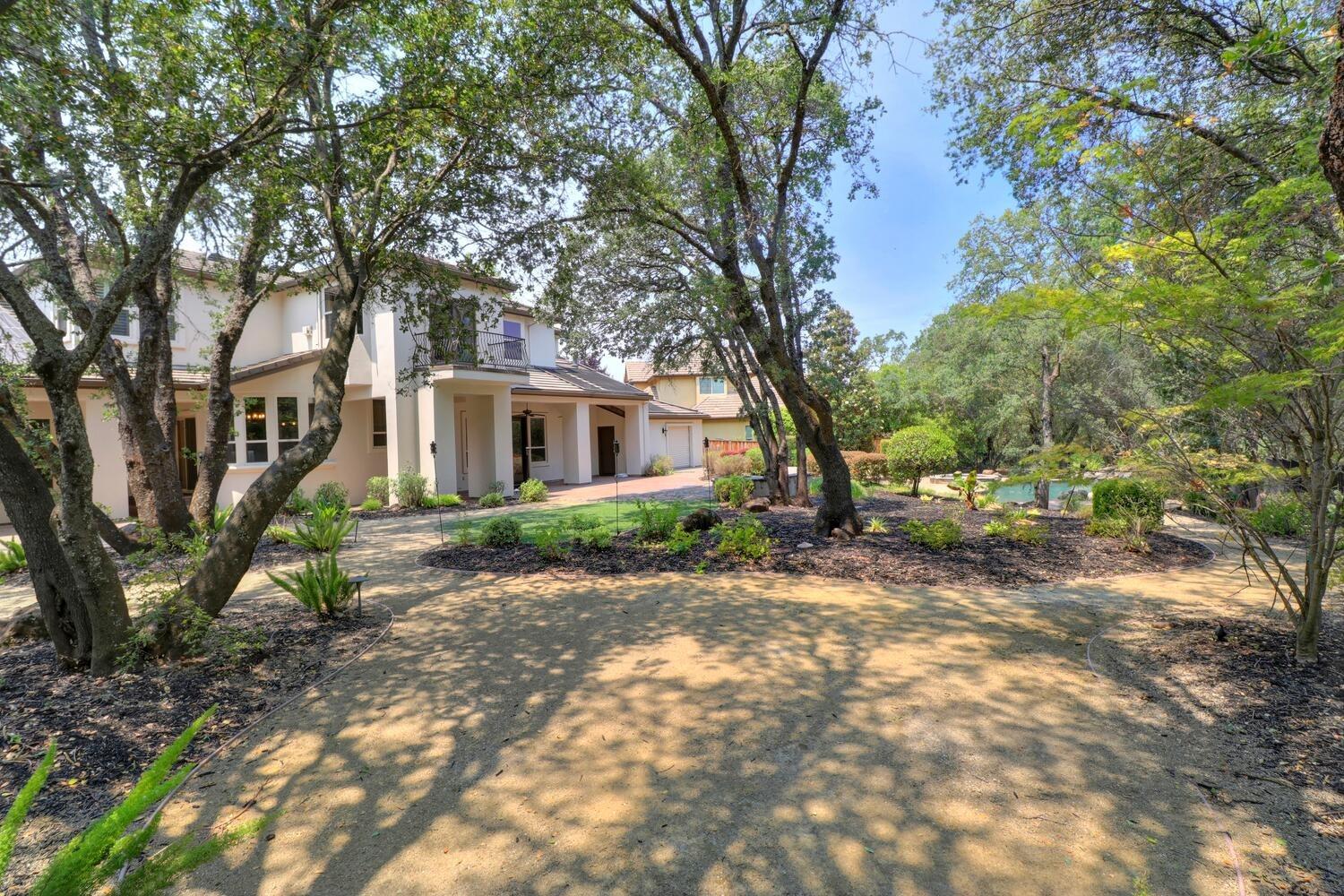 9162 Cedar Ridge Drive