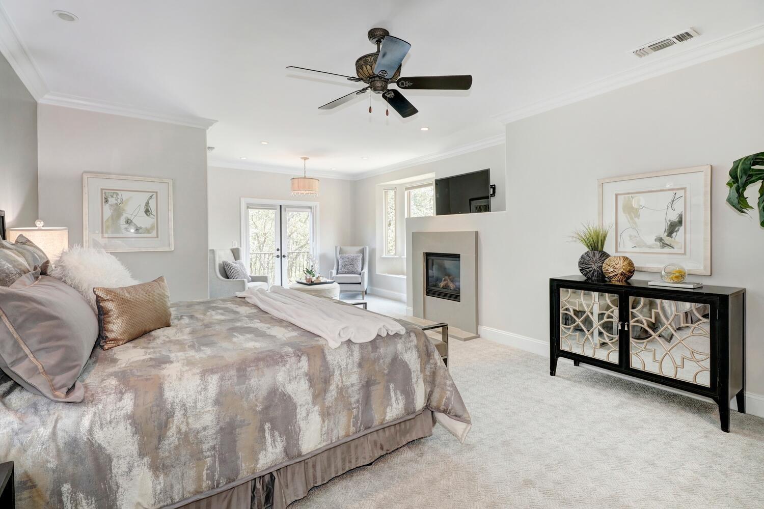 9162 Cedar Ridge Drive