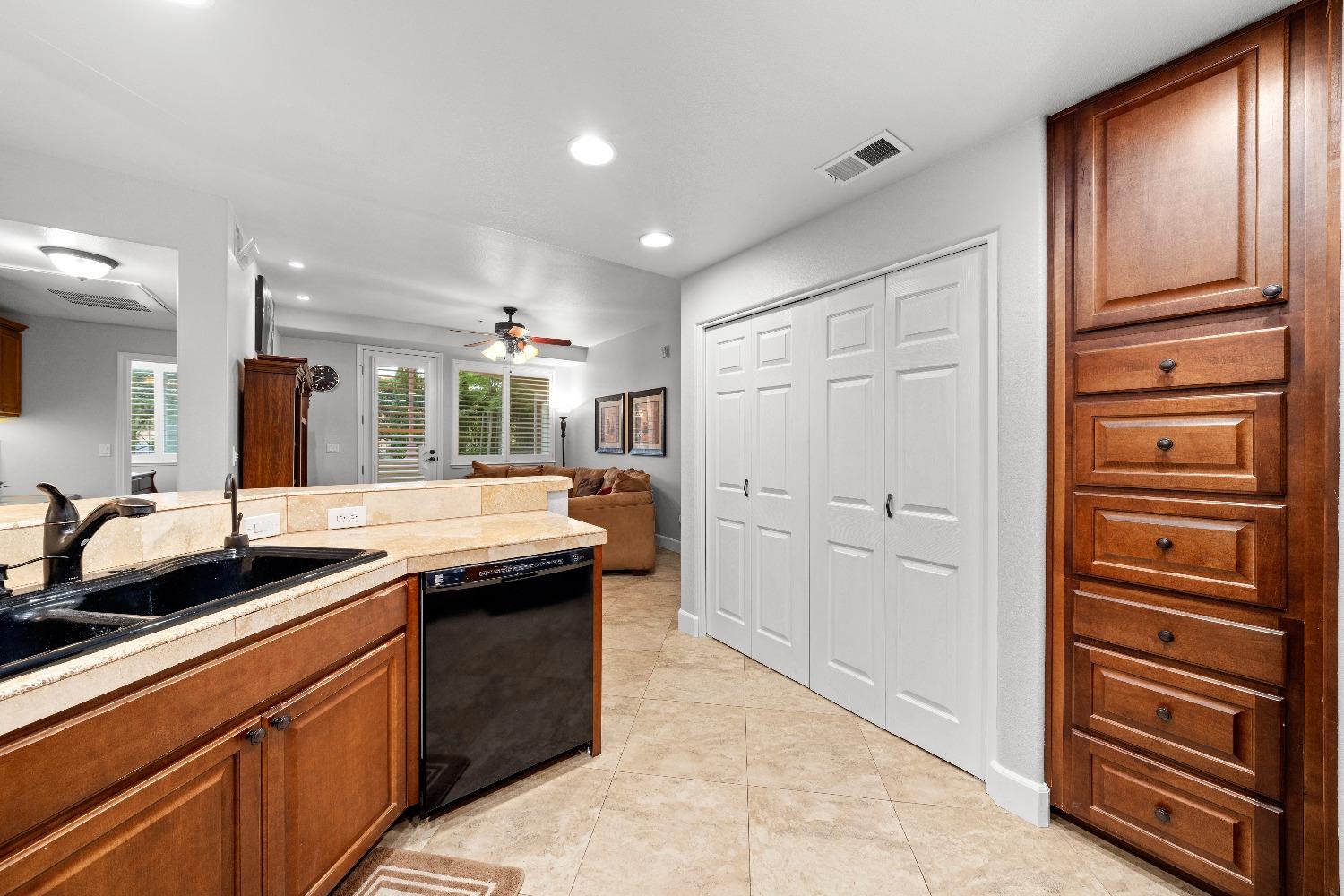 1501 Secret Ravine Parkway 1811