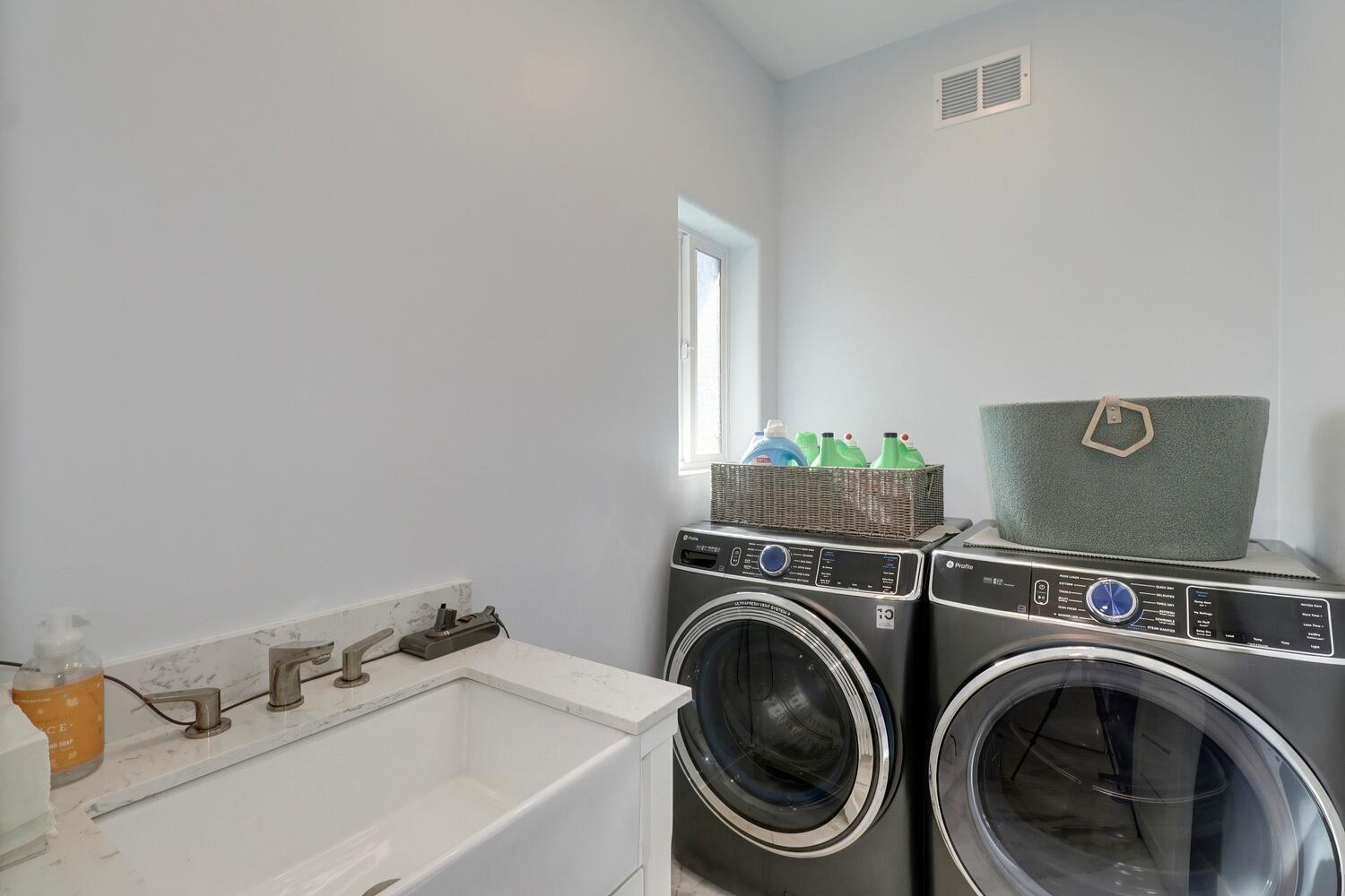 3855 Country Park Drive